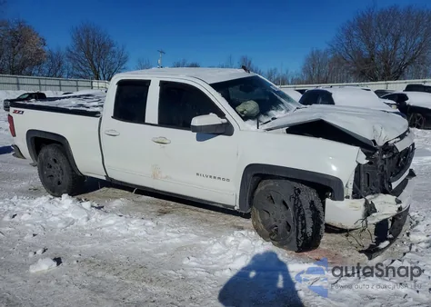 2017 Chevrolet Silverado K1500 Lt z USA, uszkodzony, nr VIN 1GCVKREC3HZ408443